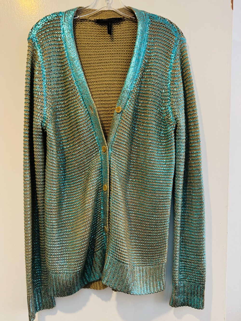 BCBG MaxAzria Emory Cardigan in Opaline Green
Sz L